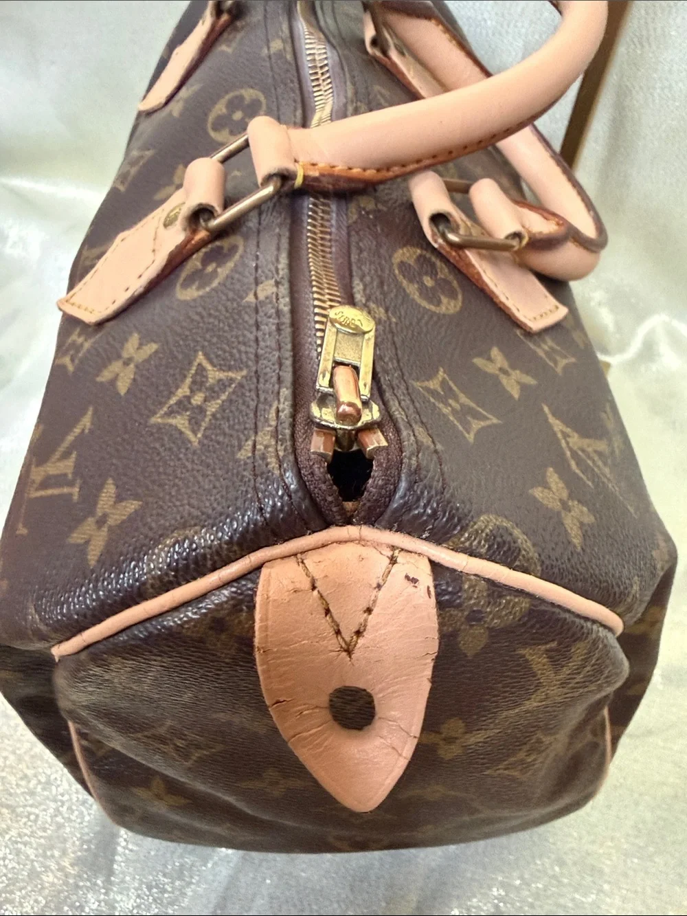 Louis Vuitton Brown Monogram Canvas Speedy 30